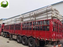 湖北黃岡羅經(jīng)理訂購的帶草籽的生態(tài)護(hù)坡毯準(zhǔn)備發(fā)車